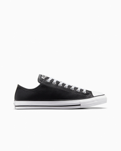 Chuck Taylor All Star Classic Leather
