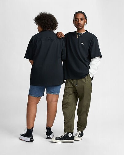 Go-To Sneaker Patch Loose Fit T-Shirt | CONVERSE SOUTH AFRICA